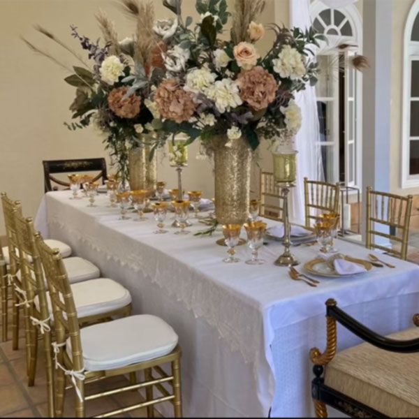 Photo of wedding party dining table at Tuscan Ridge.